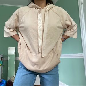 Cozy hoodie with ribbon drawstrings